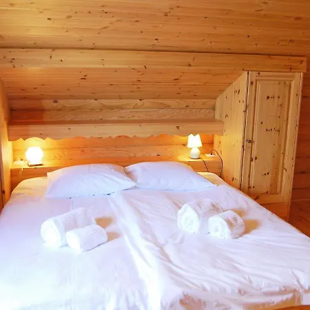 Chalet Les Fougeres Chalet